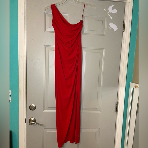 Red One Shoulder Floor Length Tight Dress, Slit in the leg - Picture 2 of 2